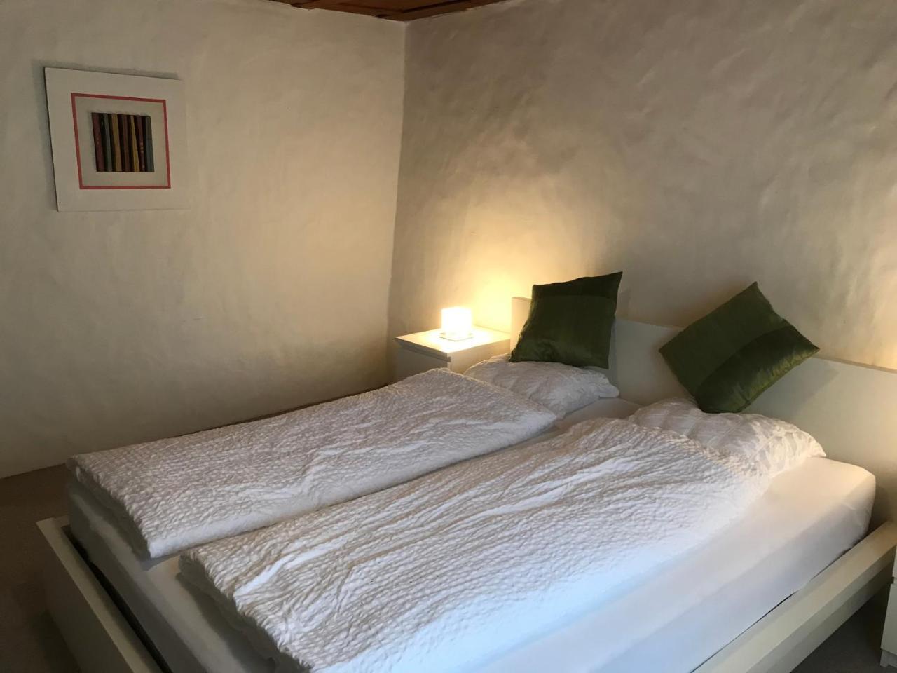 Guesthouse Les Mignardises Laufen-Uhwiesen Ngoại thất bức ảnh