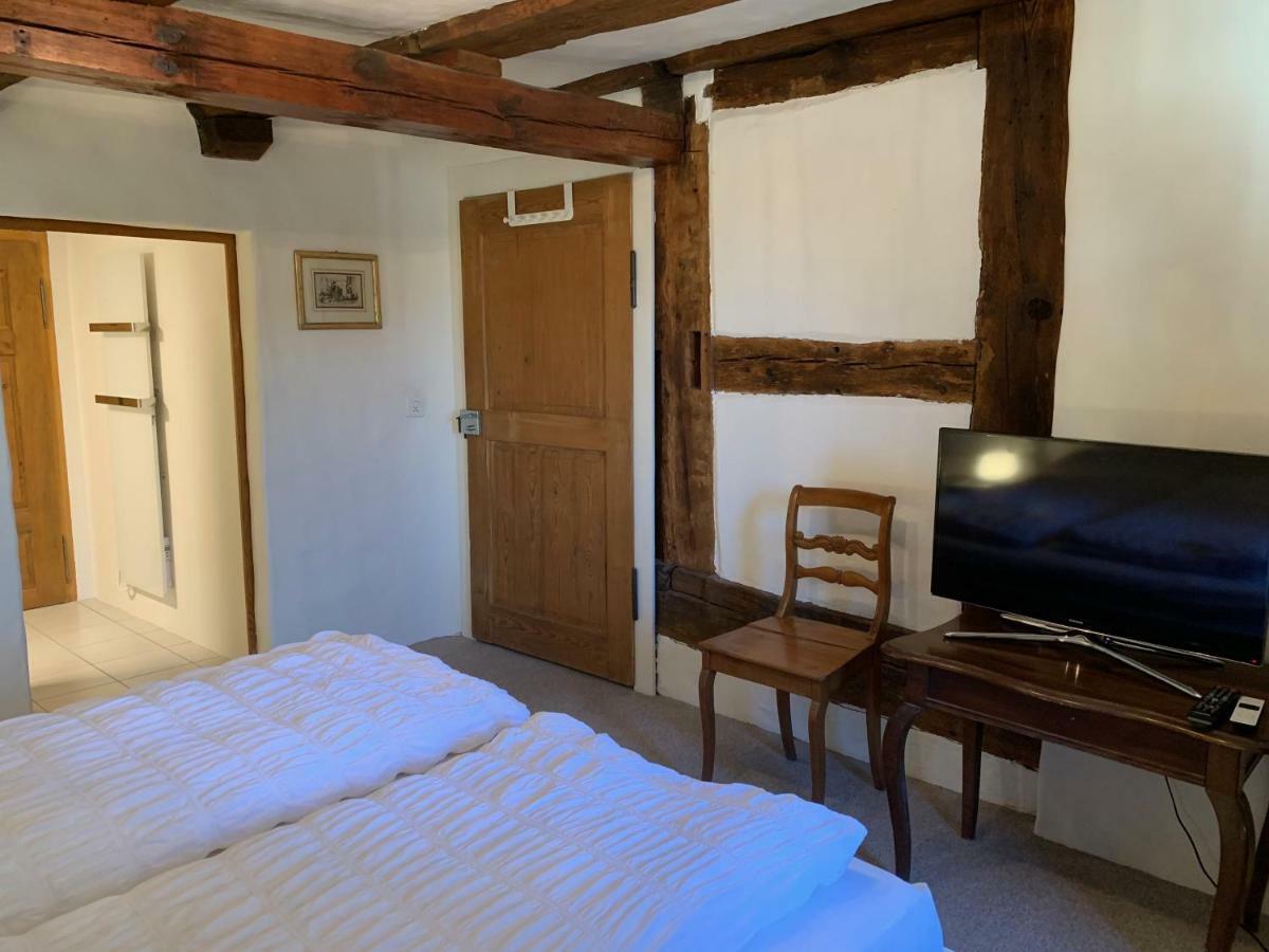 Guesthouse Les Mignardises Laufen-Uhwiesen Ngoại thất bức ảnh